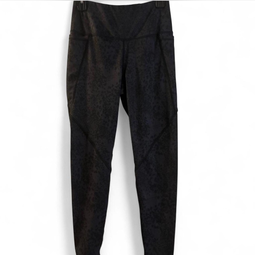 Women’s Sendara leggings/workout leggings size M
